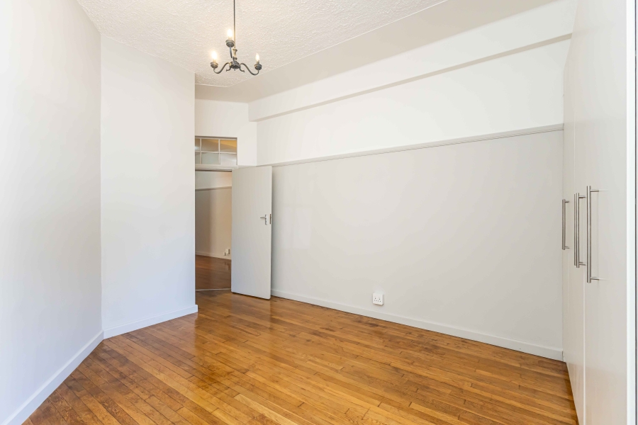 To Let 2 Bedroom Property for Rent in Sea Point Western Cape